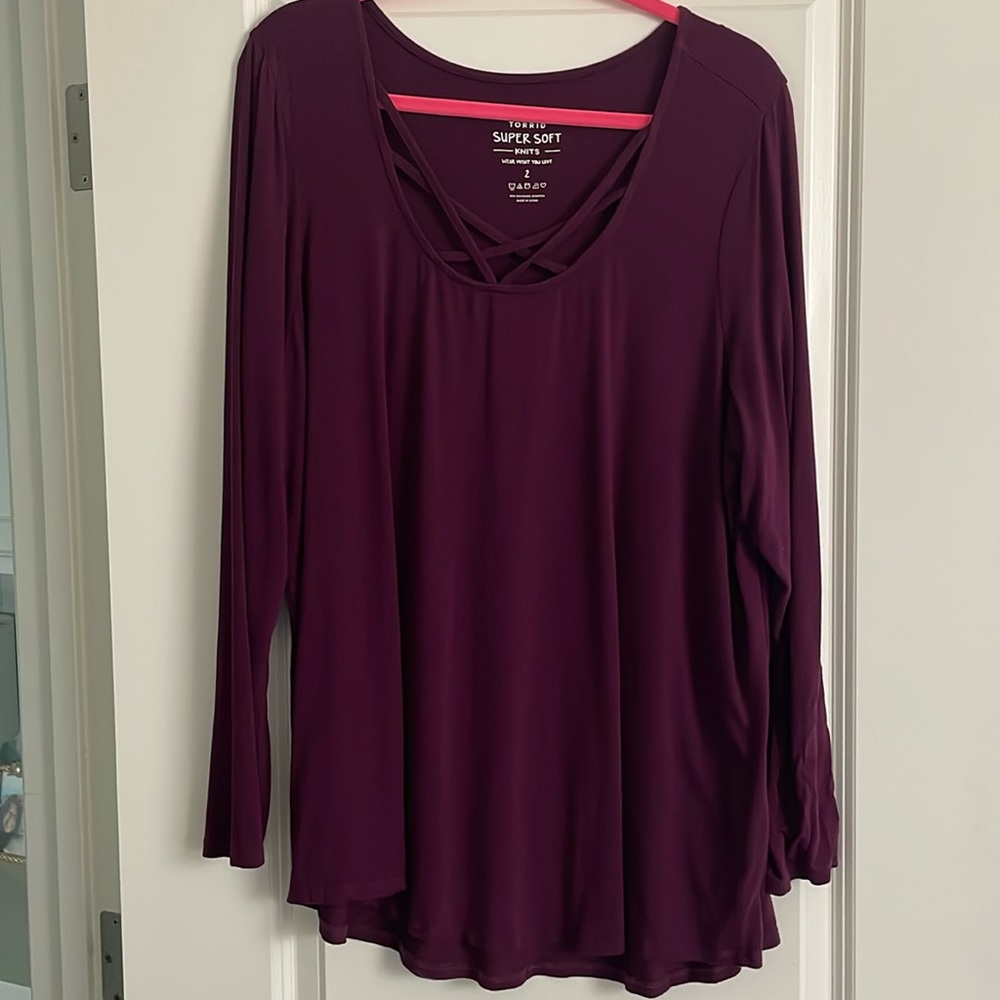 Torrid super soft top size 2
